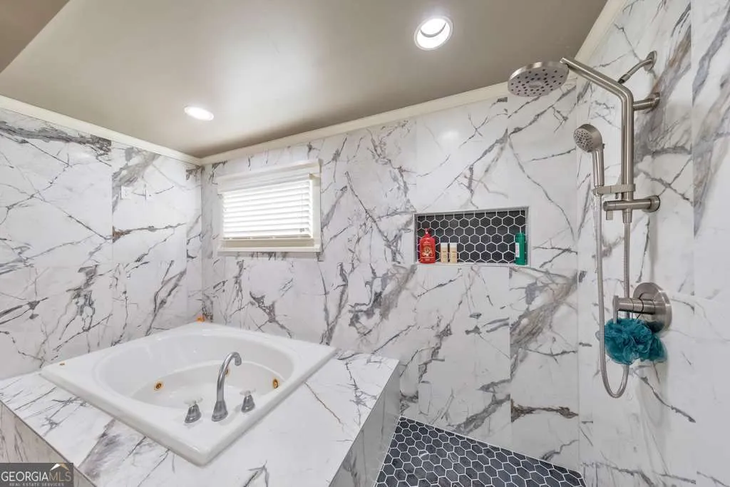 38 Sagemont Ct — photo 26 of 81