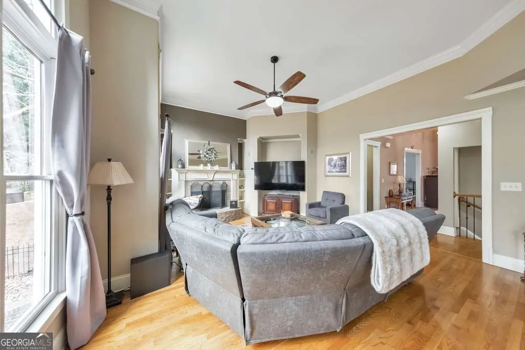 38 Sagemont Ct — photo 10 of 81