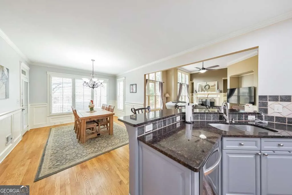 38 Sagemont Ct — photo 7 of 81