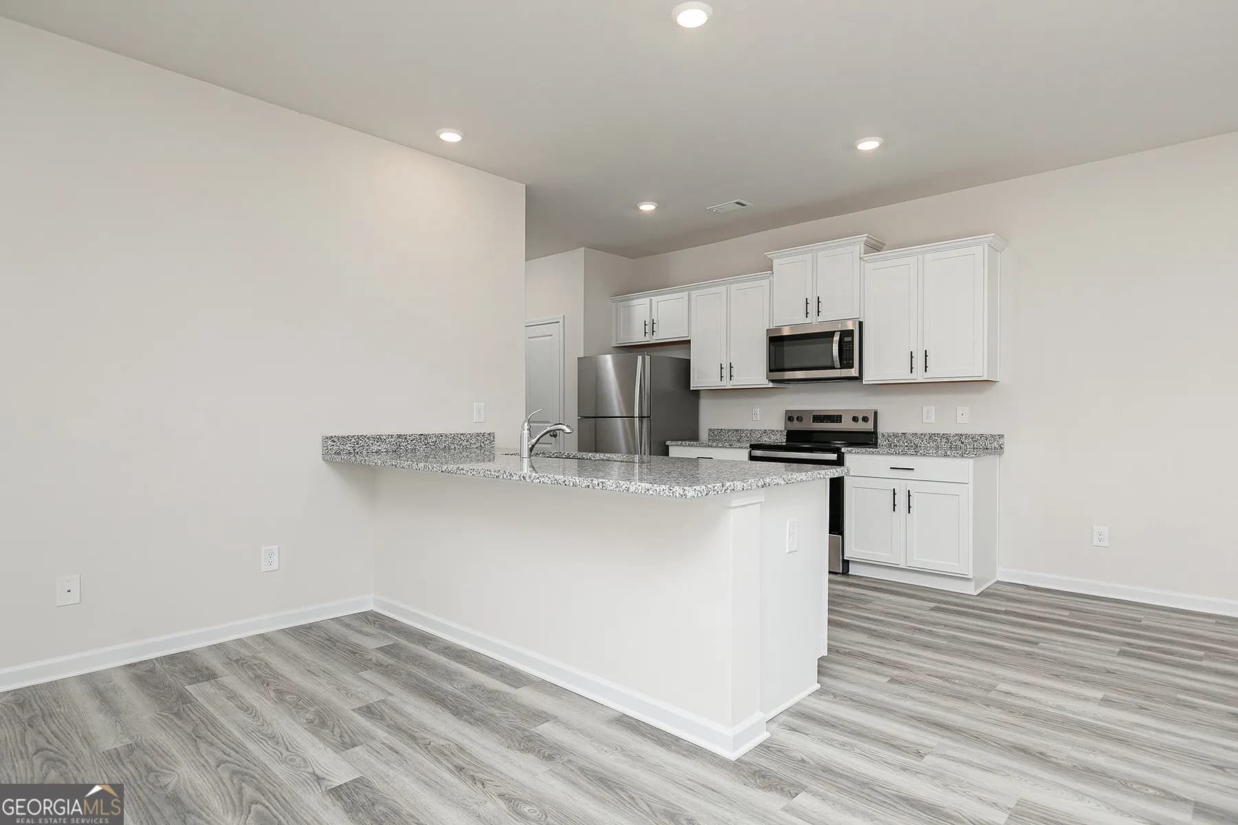 202 Katelyn Way — photo 13 of 16