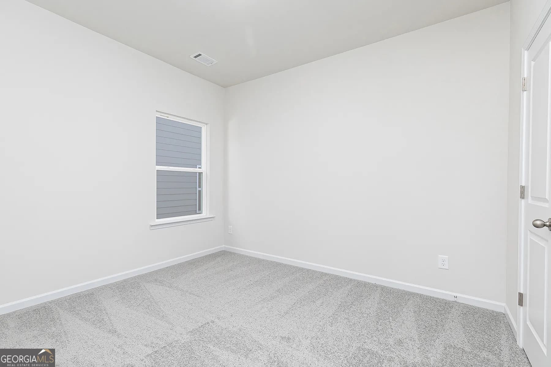 659 Mackenzie Cv — photo 10 of 20