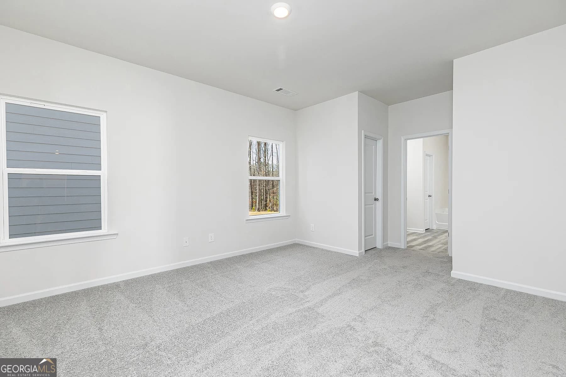 659 Mackenzie Cv — photo 5 of 20