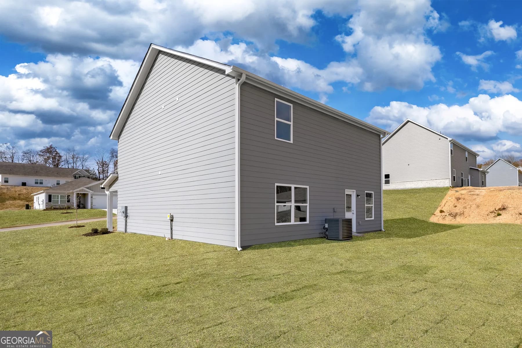 112 Howell Dr — photo 10 of 16