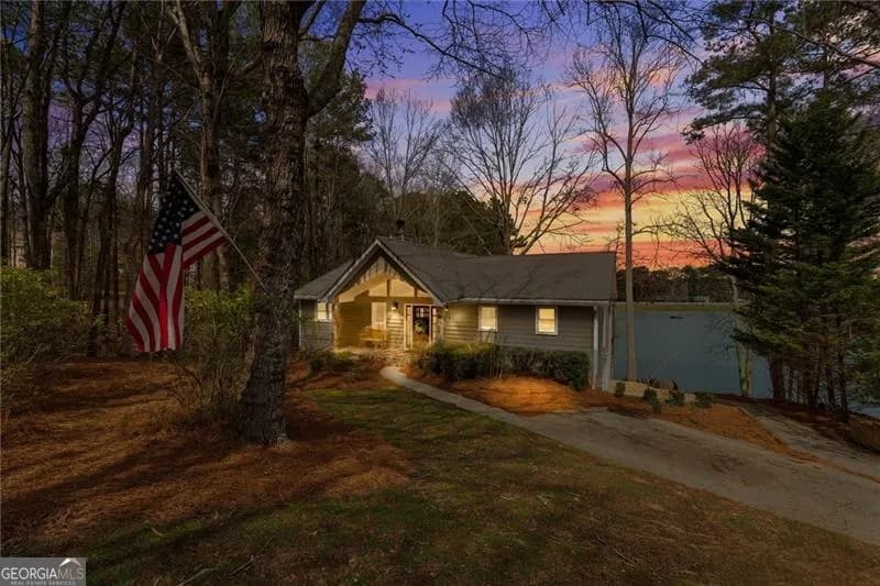 7180 Lakemond Ct — photo 13 of 61