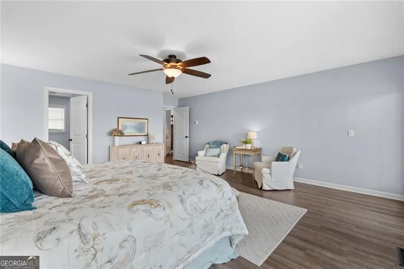 7180 Lakemond Ct — photo 15 of 61