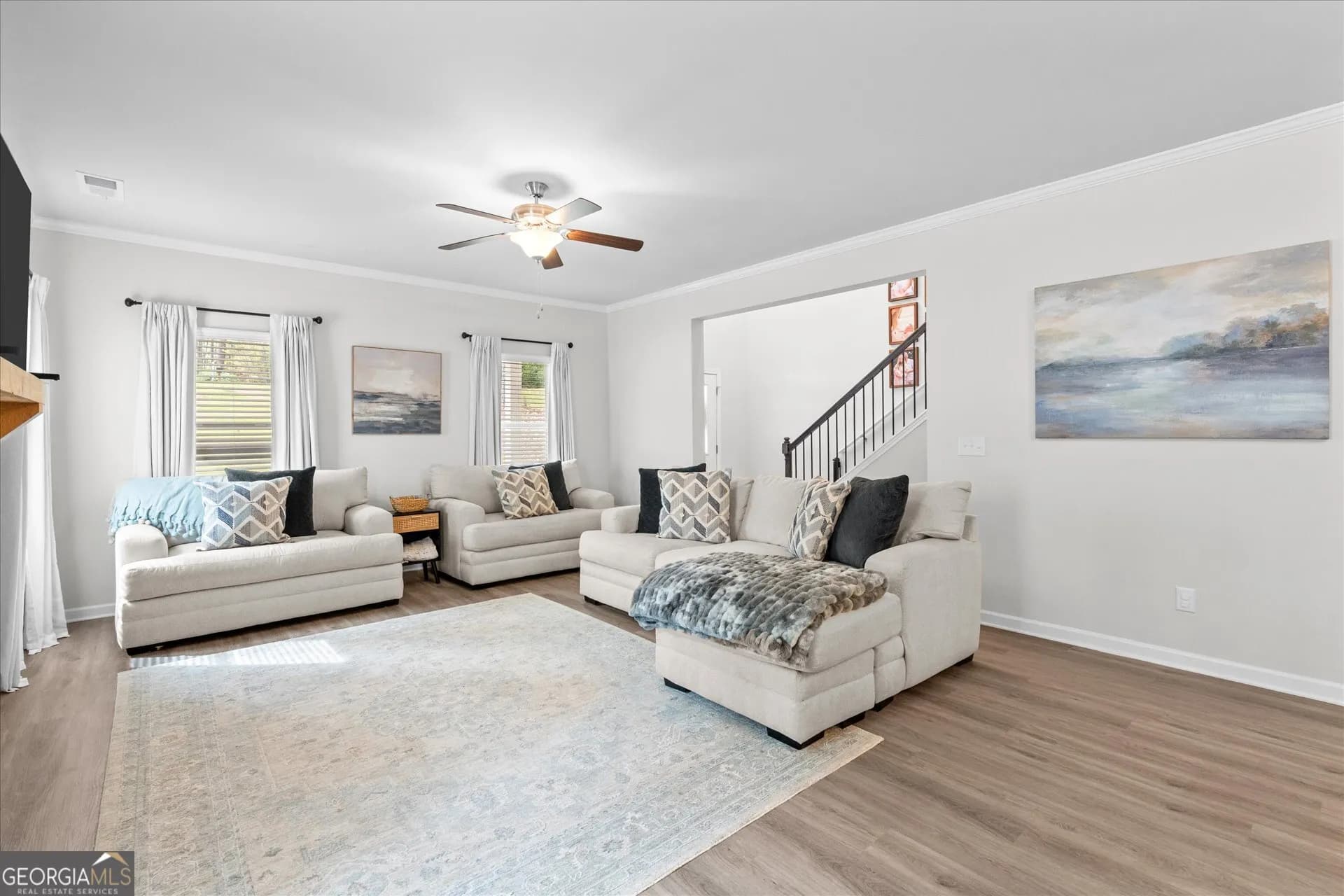 8091 Lakeview Pkwy — photo 3 of 71
