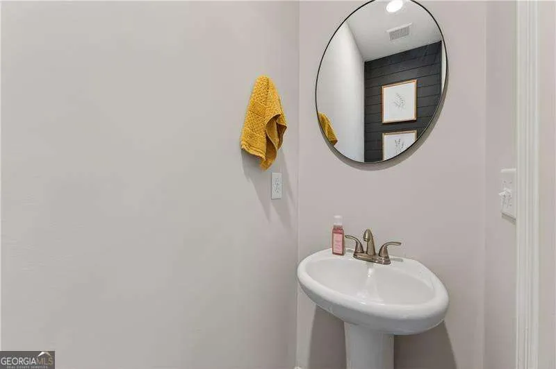 22 Ragan Dr — photo 35 of 42