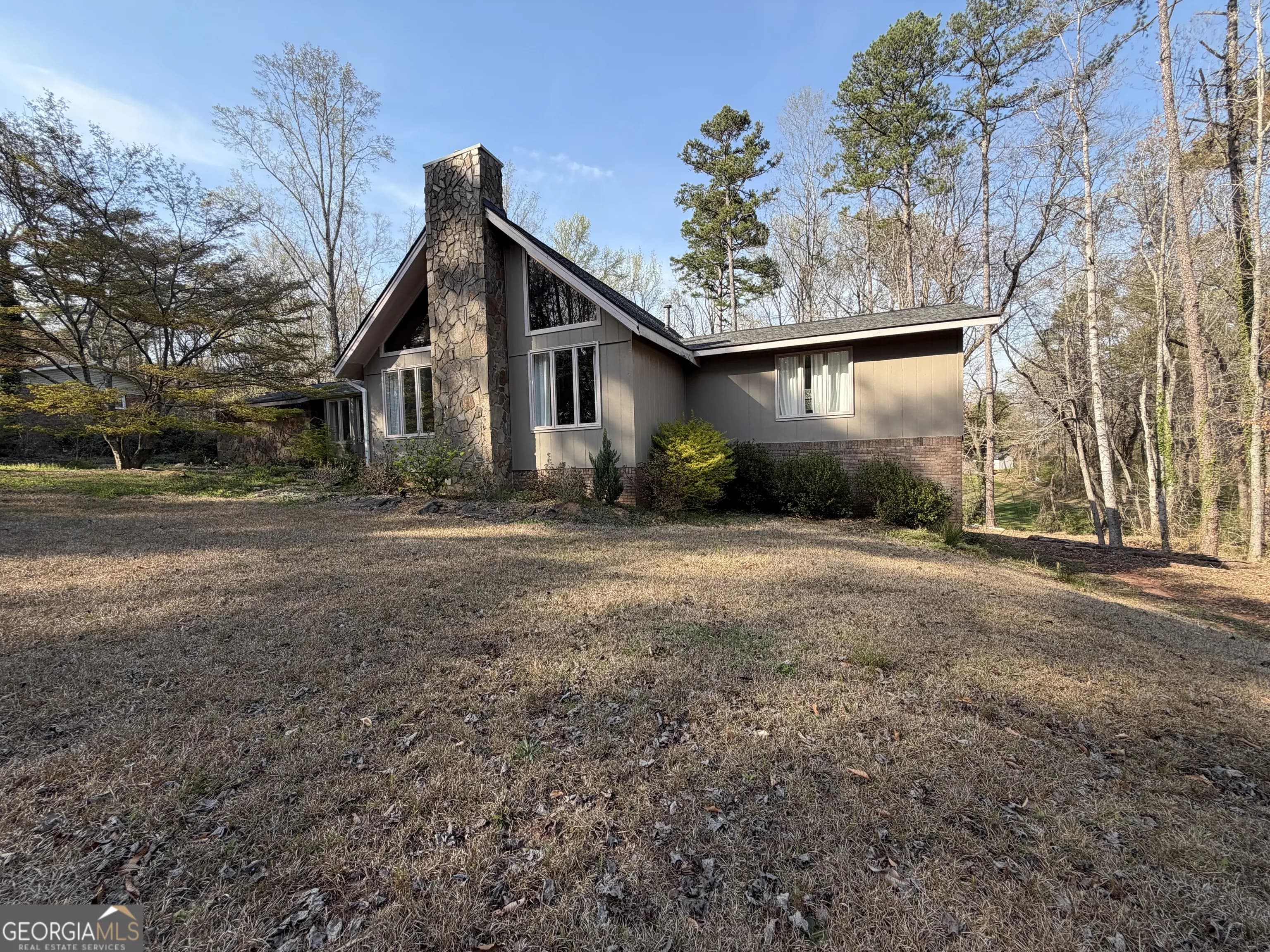 601 Pinecrest Dr — photo 2 of 20