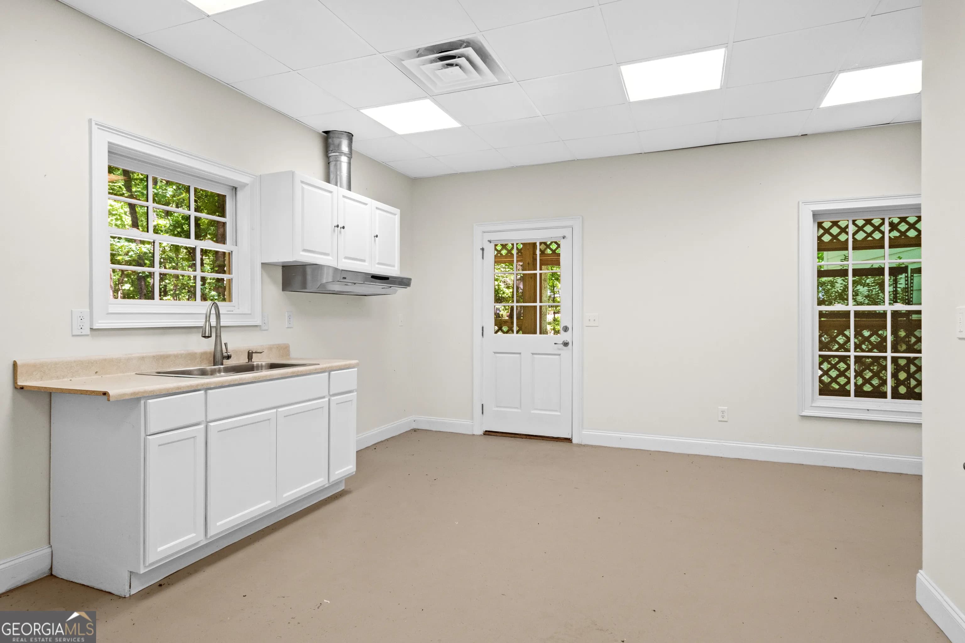 2058 Sewanee Ct — photo 49 of 81
