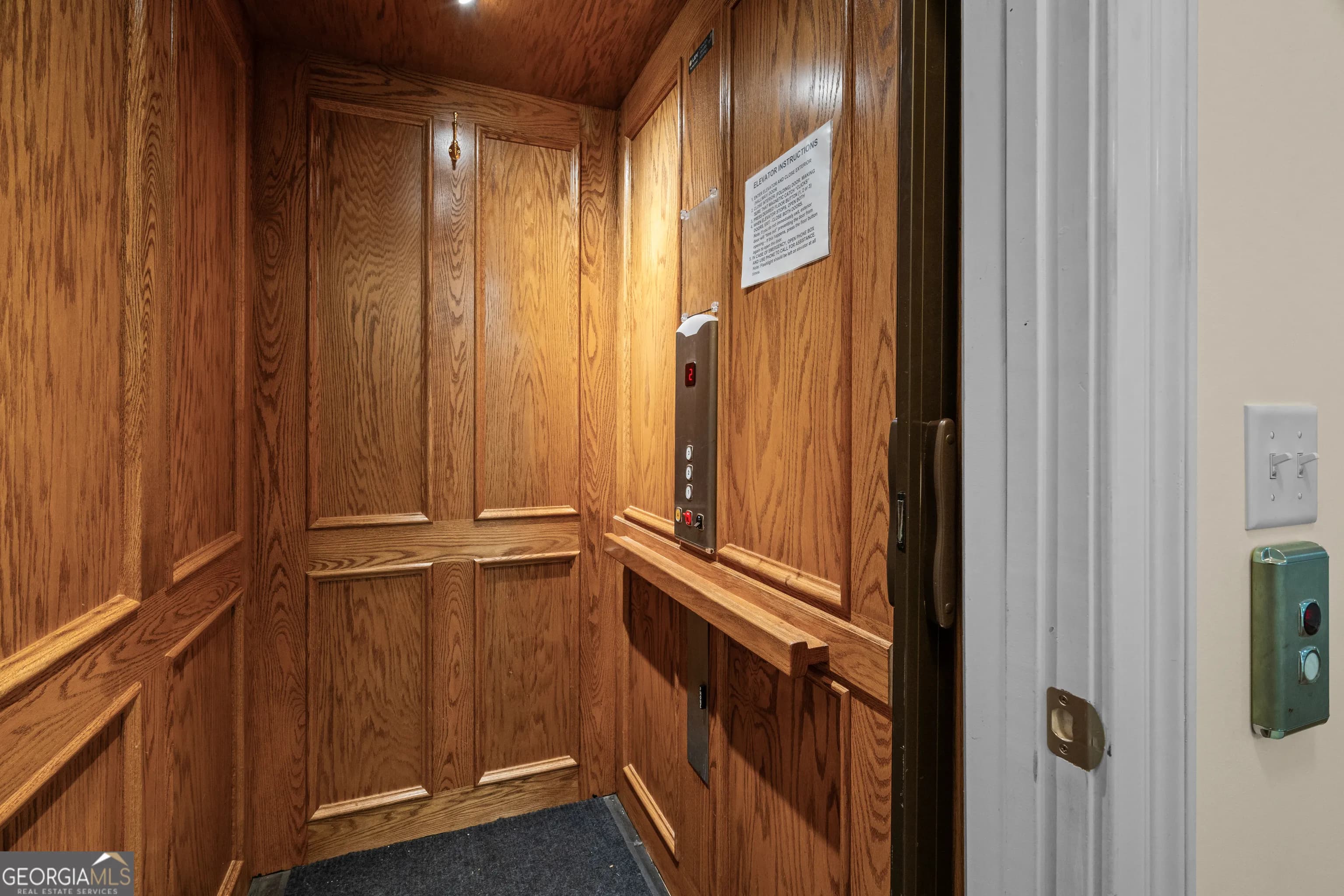 2058 Sewanee Ct — photo 14 of 81