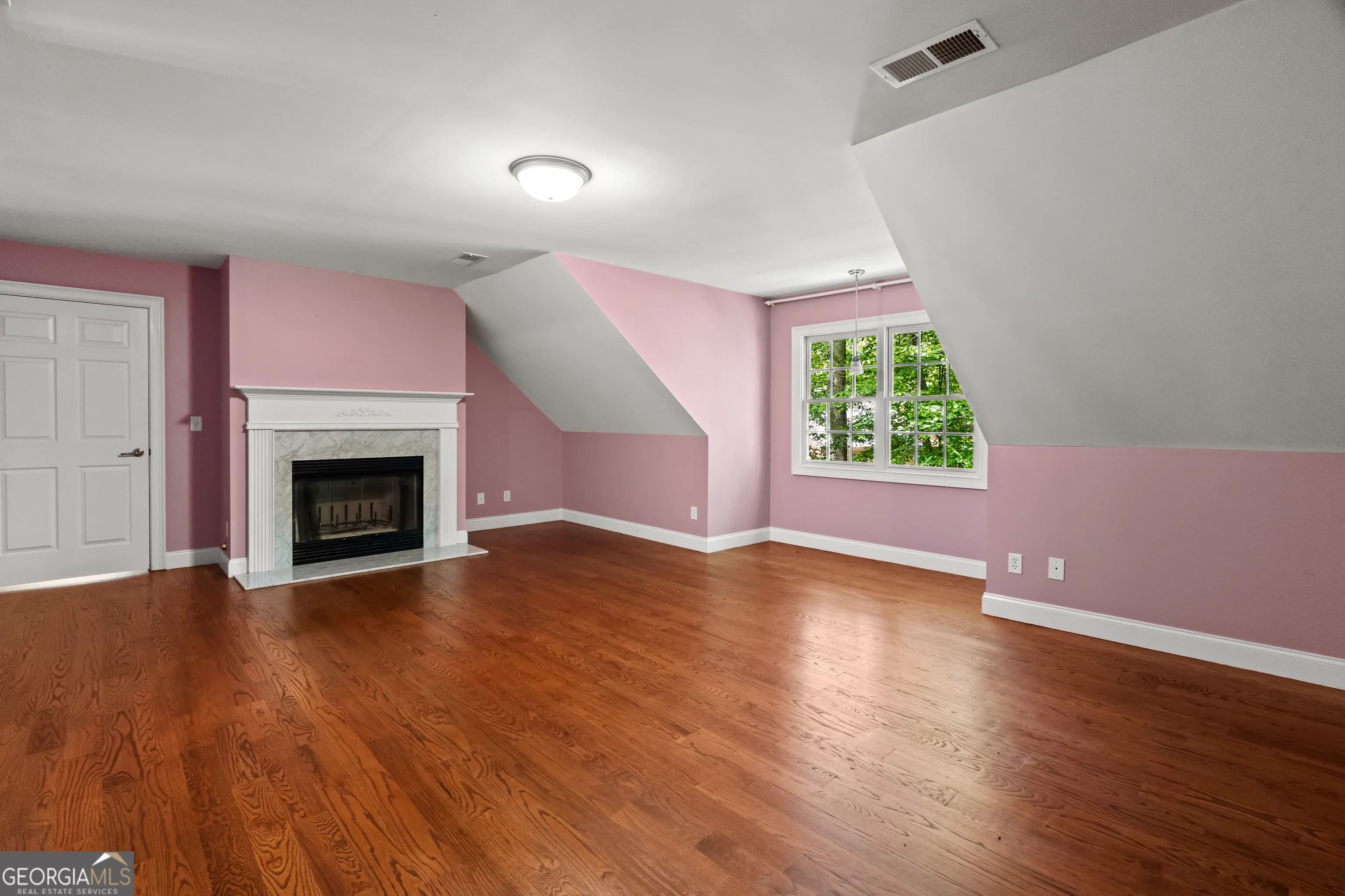 2058 Sewanee Ct — photo 29 of 81