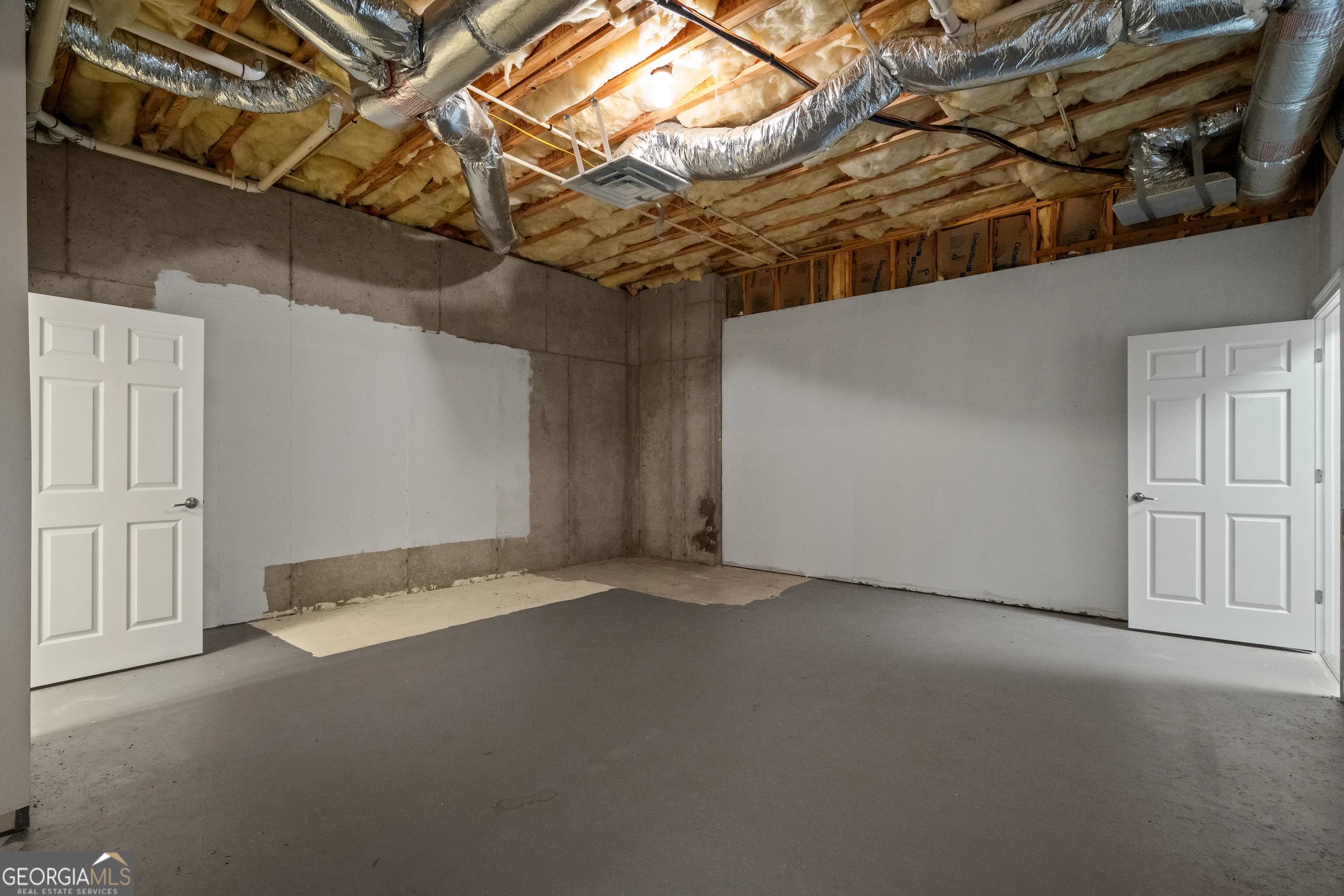 2058 Sewanee Ct — photo 39 of 81