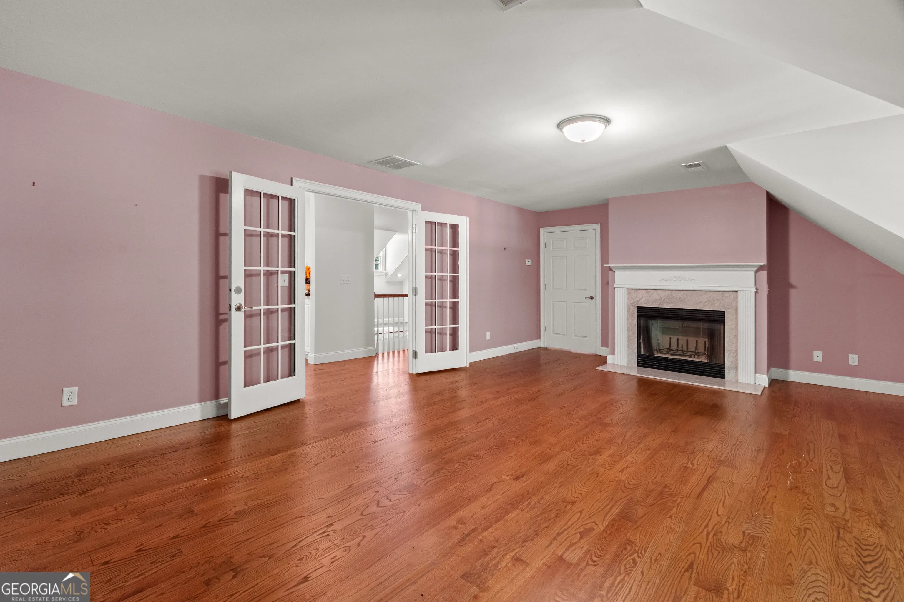 2058 Sewanee Ct — photo 30 of 81