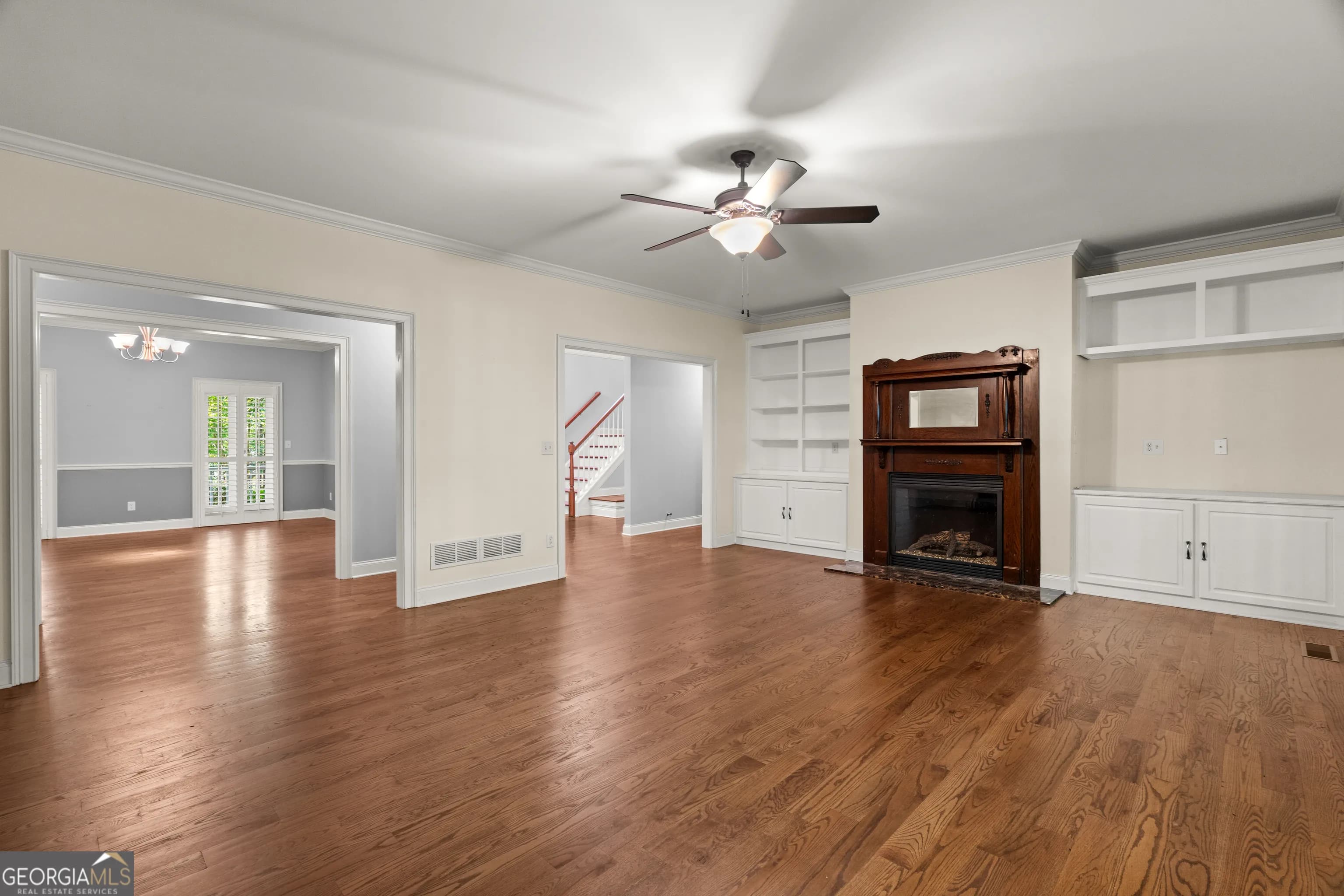 2058 Sewanee Ct — photo 3 of 81