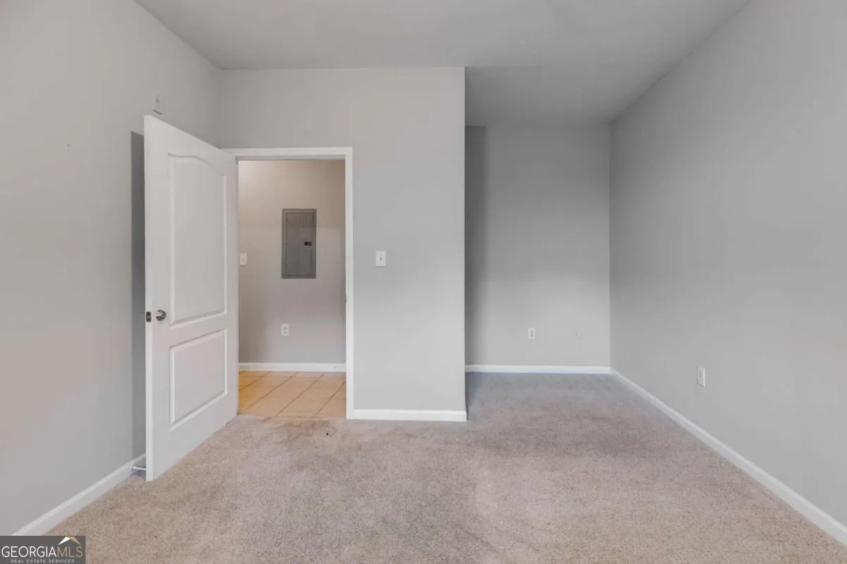 7712 Autry Cir — photo 9 of 27