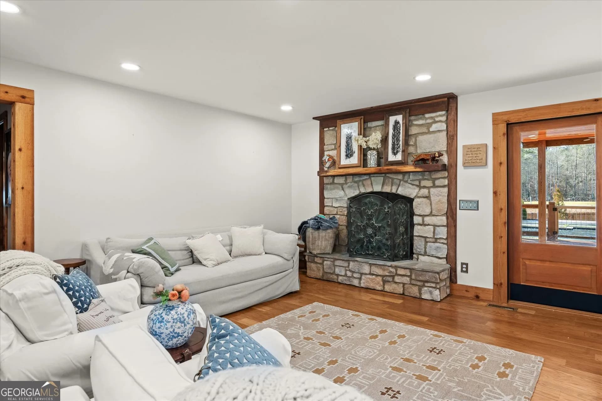 109 Briarwood Dr — photo 37 of 40