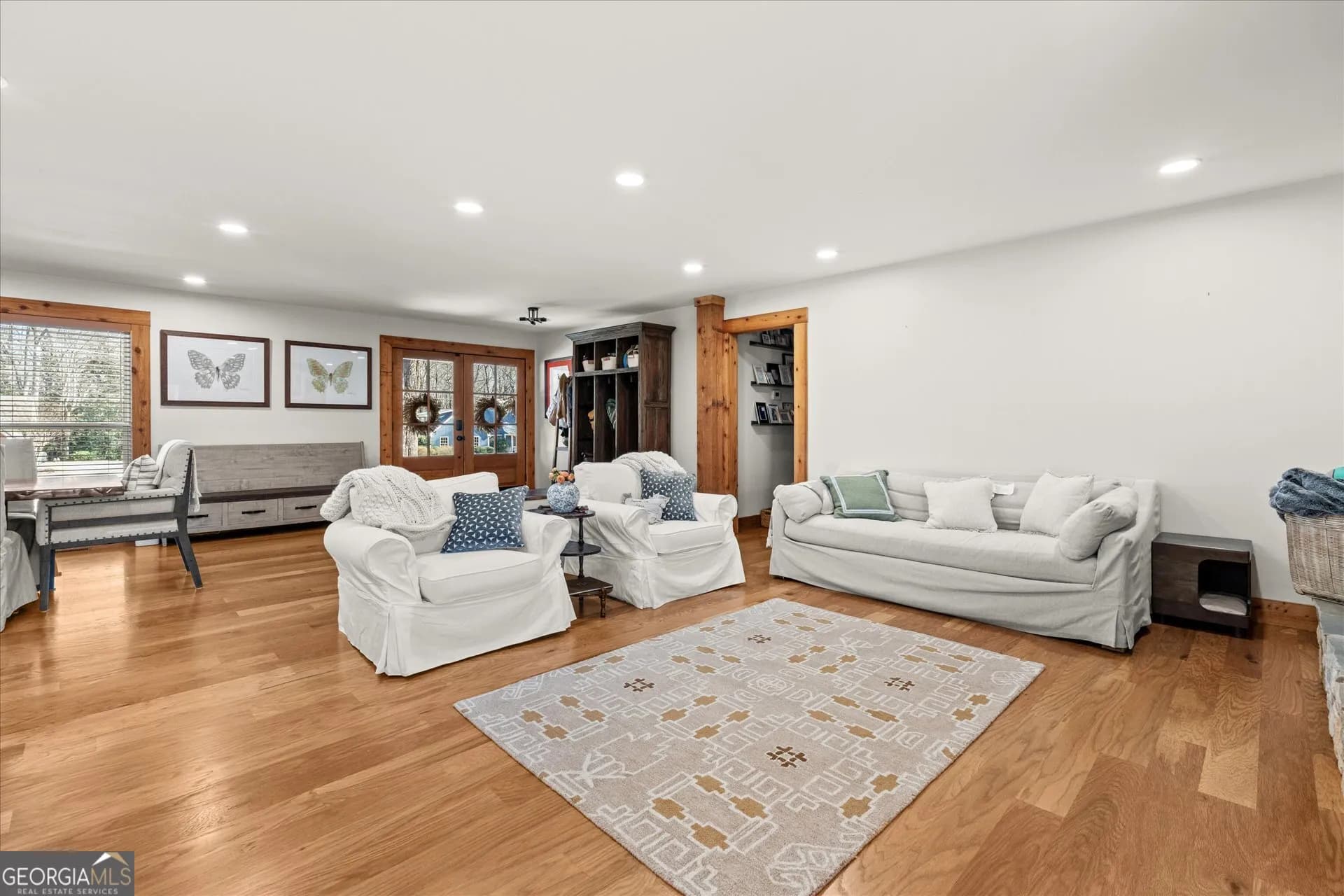 109 Briarwood Dr — photo 38 of 40