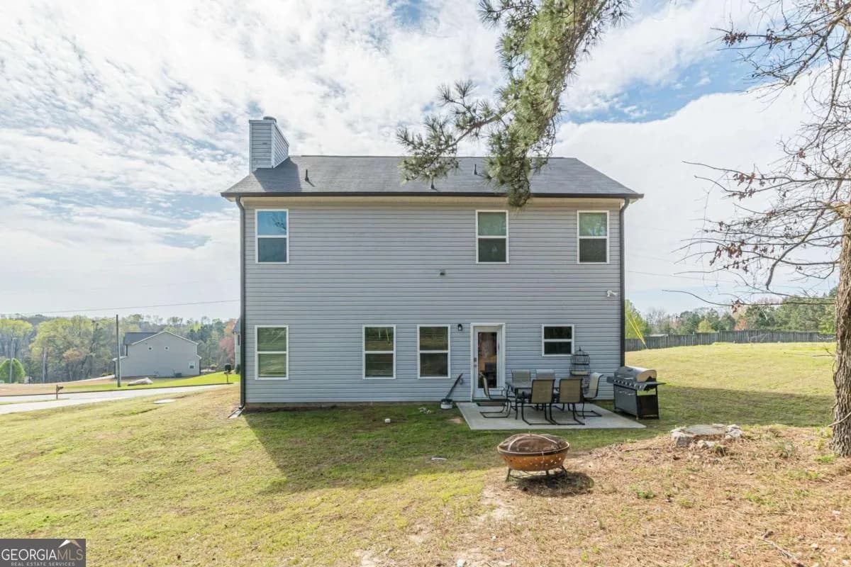123 Mulberry Dr — photo 11 of 47