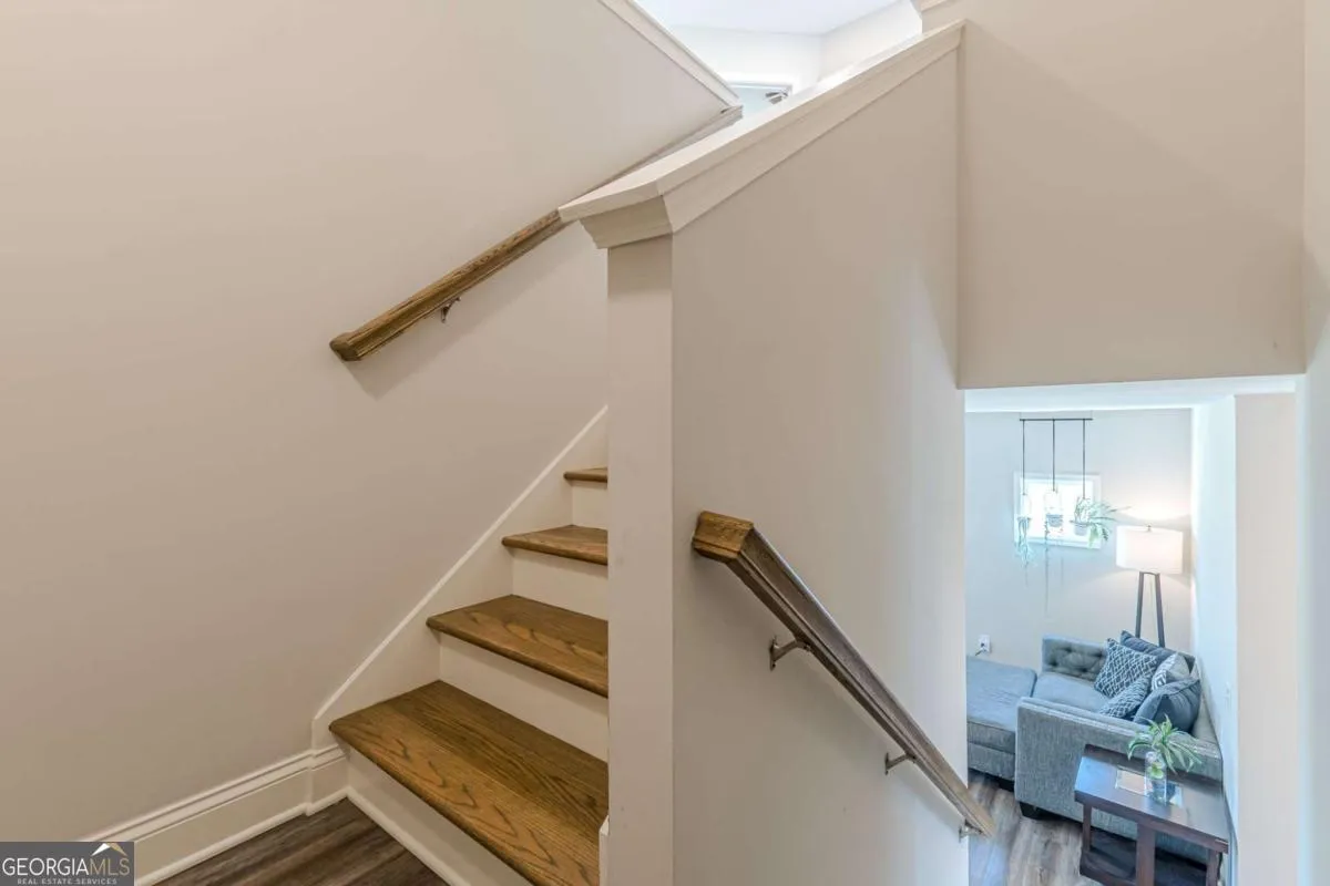 123 Mulberry Dr — photo 19 of 47