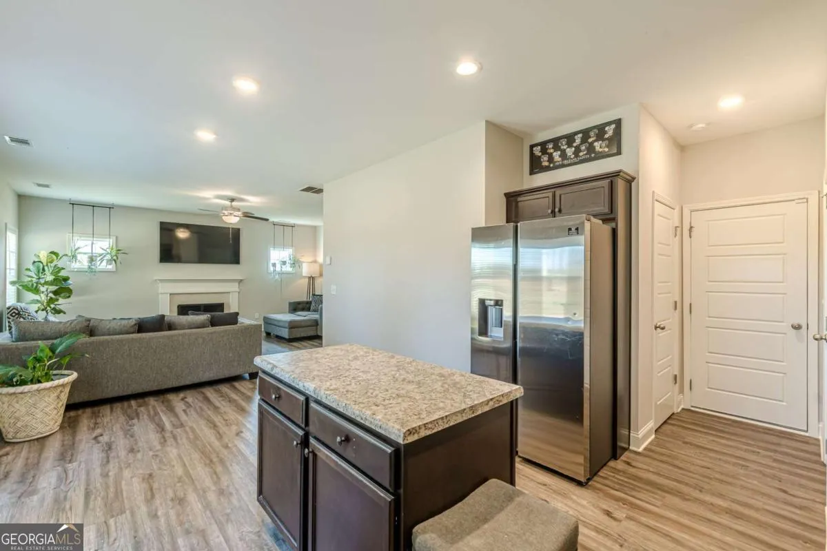 123 Mulberry Dr — photo 14 of 47