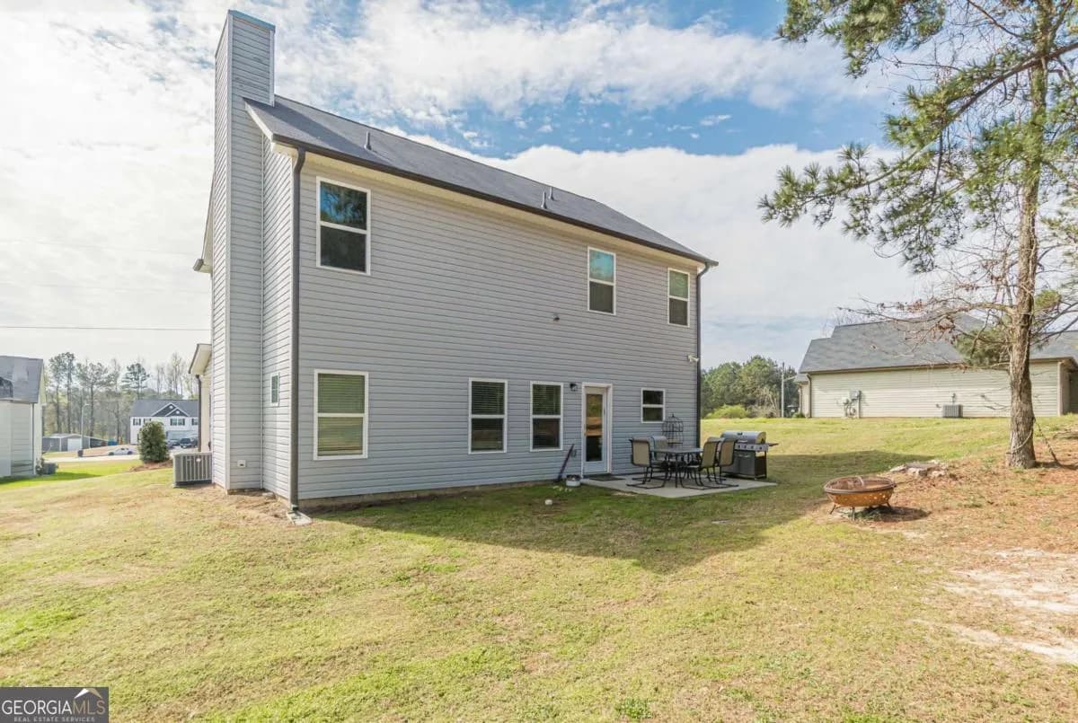 123 Mulberry Dr — photo 10 of 47