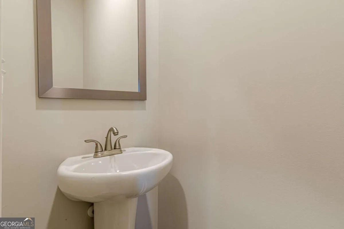 123 Mulberry Dr — photo 17 of 47