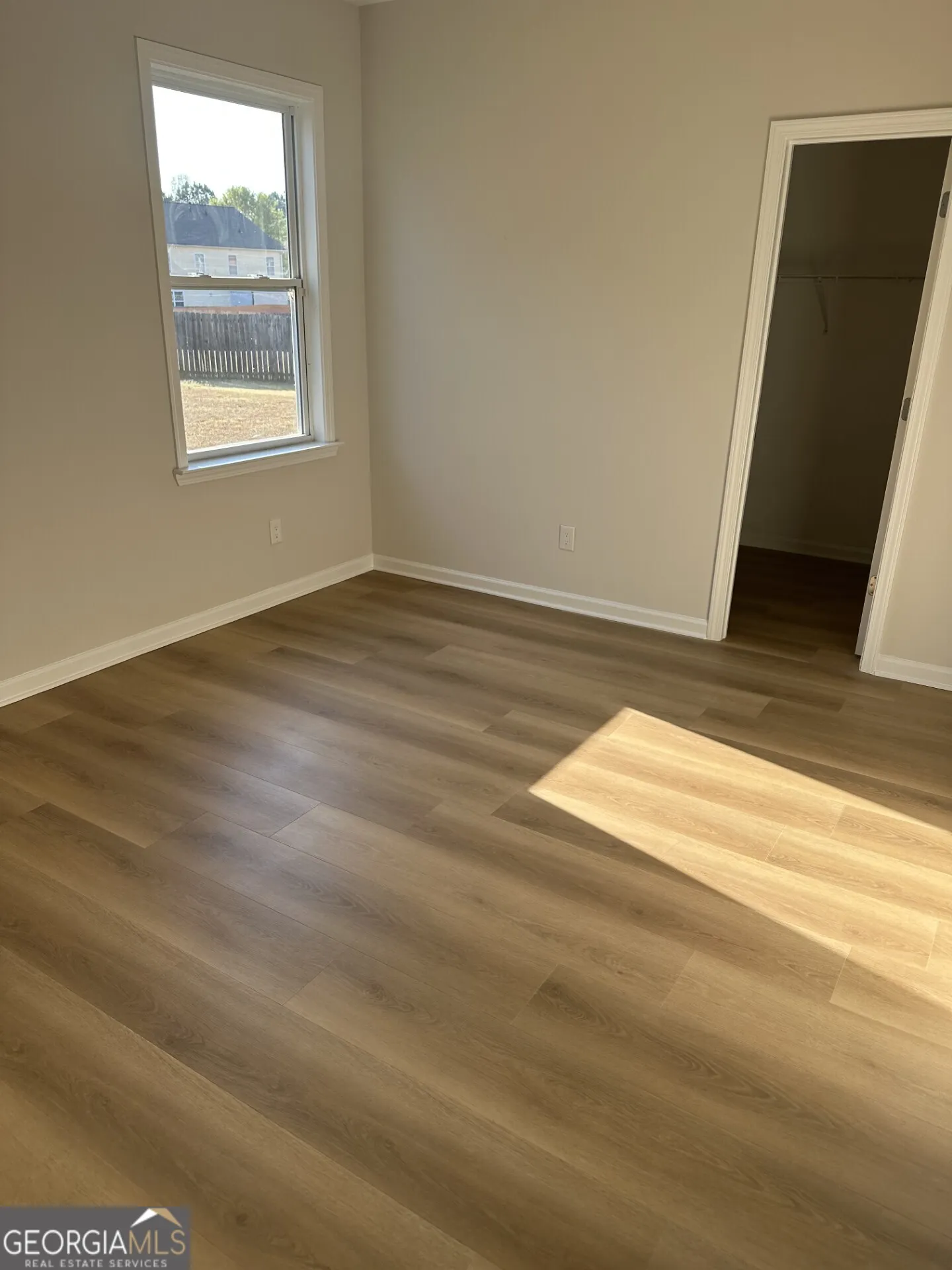 126 Horseshoe Ln — photo 9 of 25