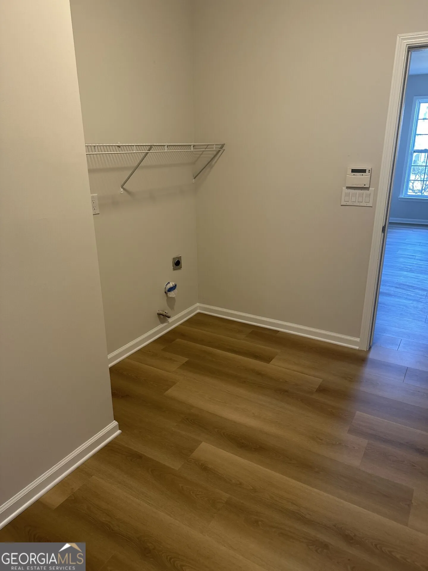 126 Horseshoe Ln — photo 7 of 25