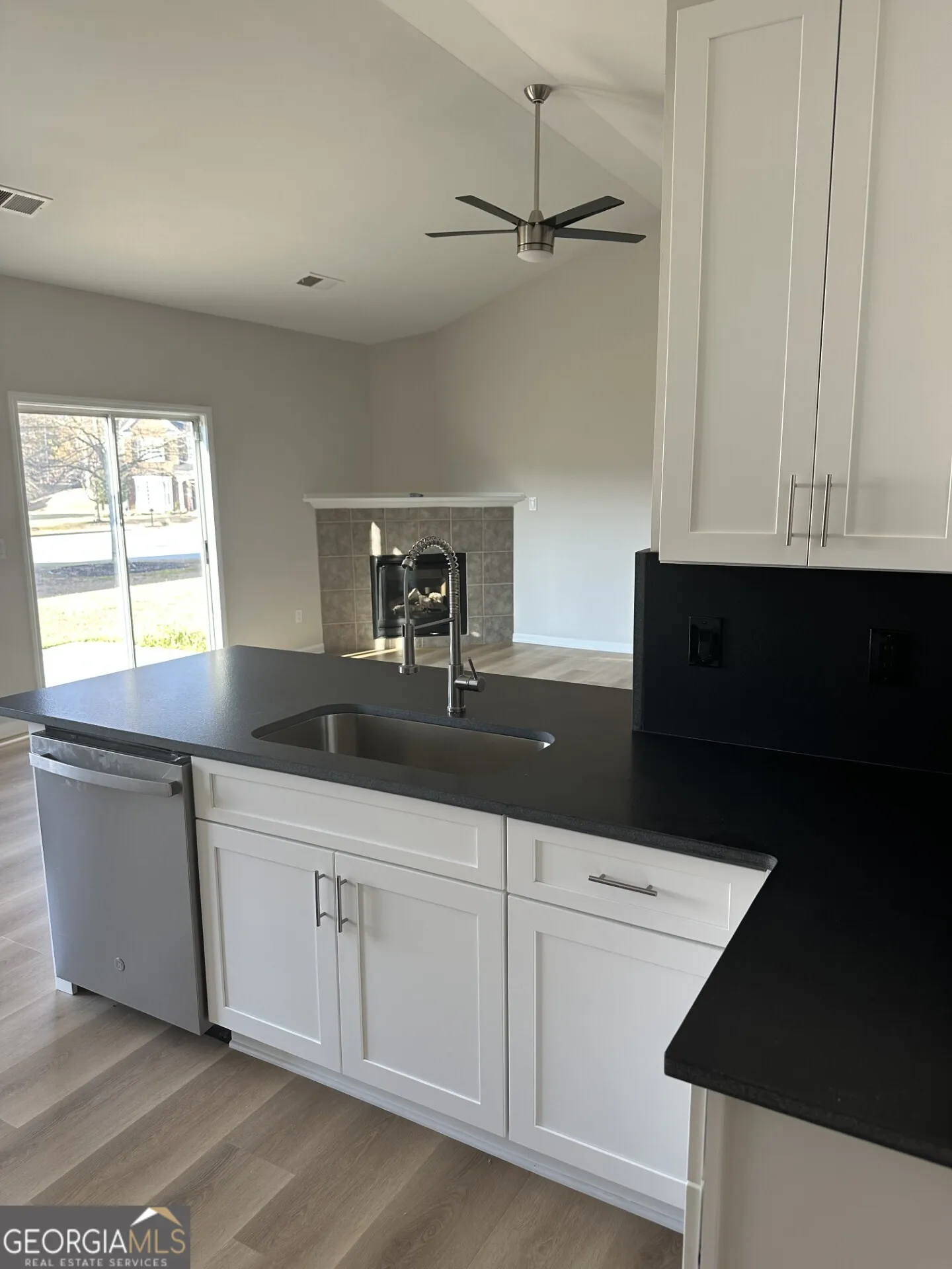 126 Horseshoe Ln — photo 22 of 25