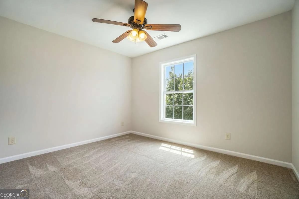 170 Ryans Pt — photo 20 of 35