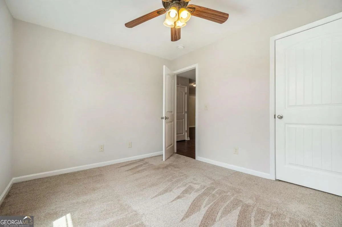 170 Ryans Pt — photo 21 of 35