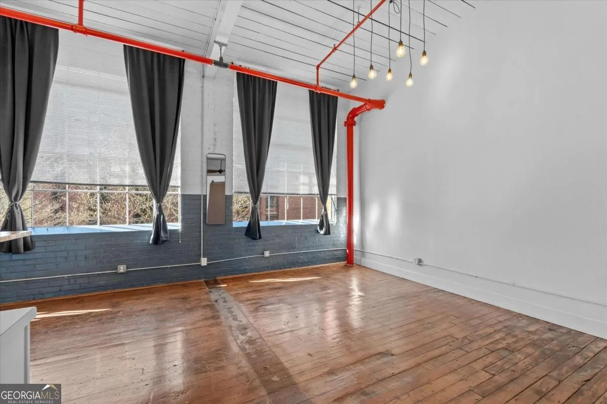 301 Bradley A305 St — photo 8 of 29