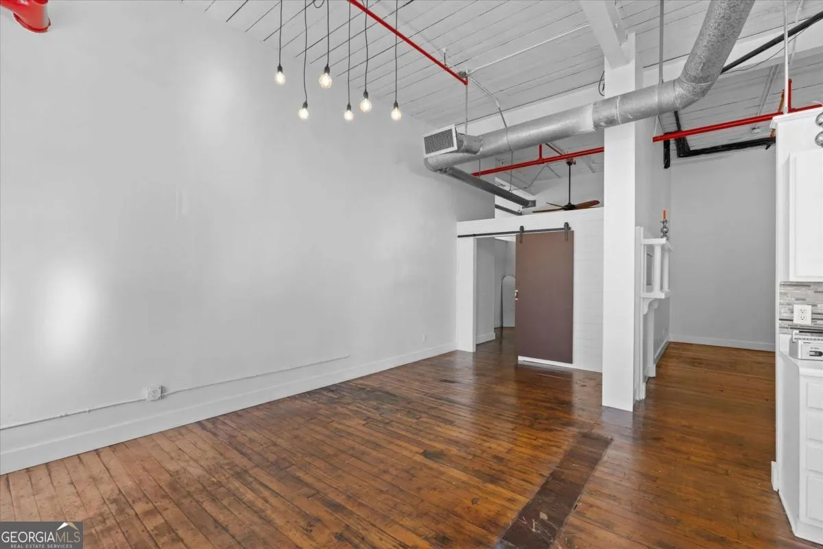 301 Bradley A305 St — photo 7 of 29