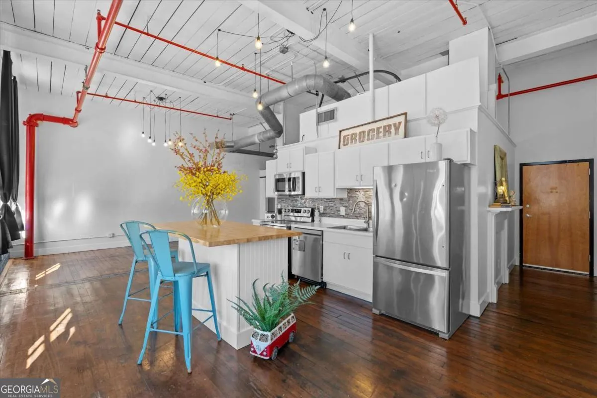 301 Bradley A305 St — photo 26 of 29