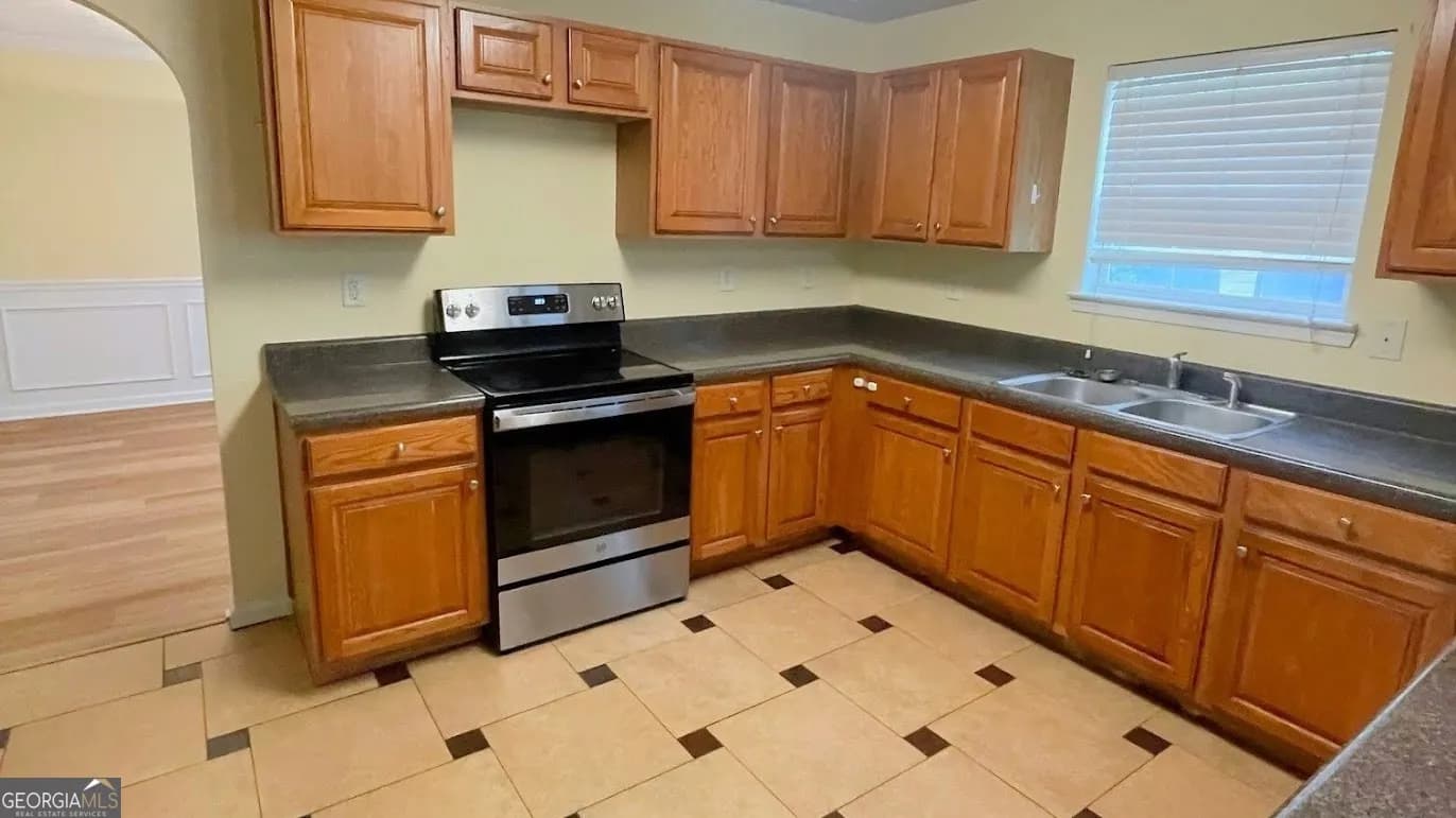 3875 Hadley Rd — photo 10 of 64