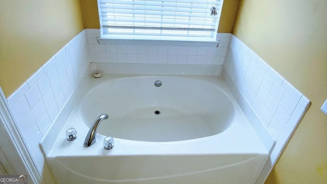 3875 Hadley Rd — photo 21 of 64