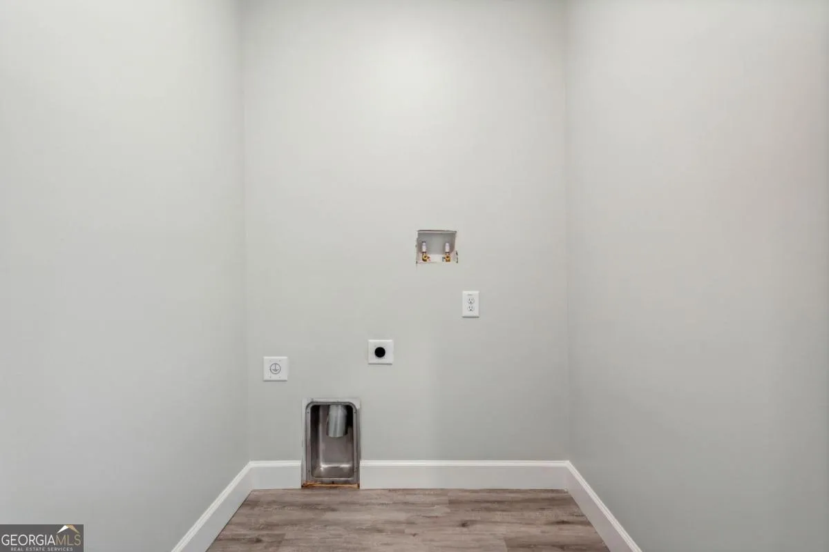 7094 Skippingstone Way — photo 17 of 26