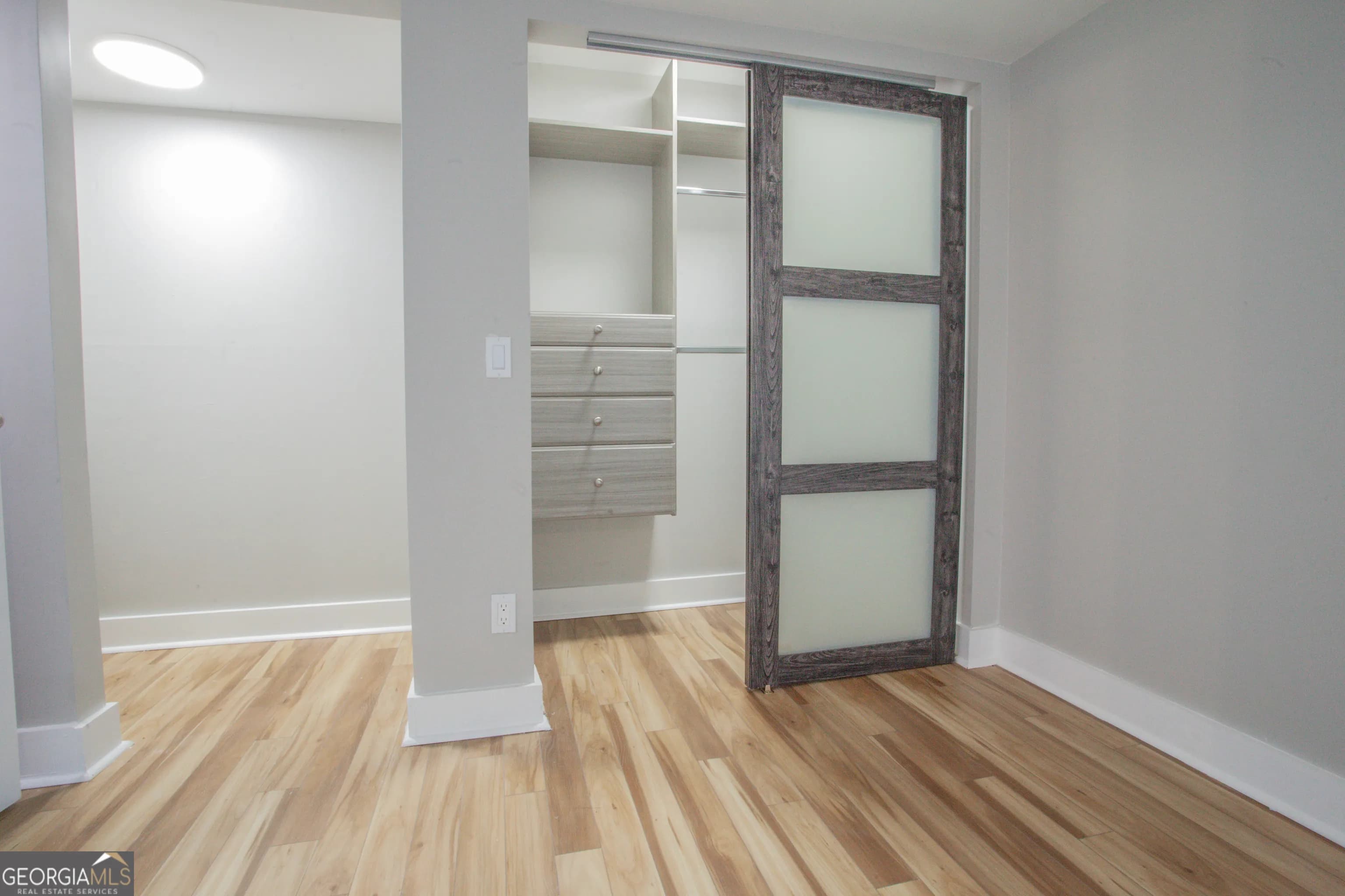 295 Clearview Ct — photo 7 of 49