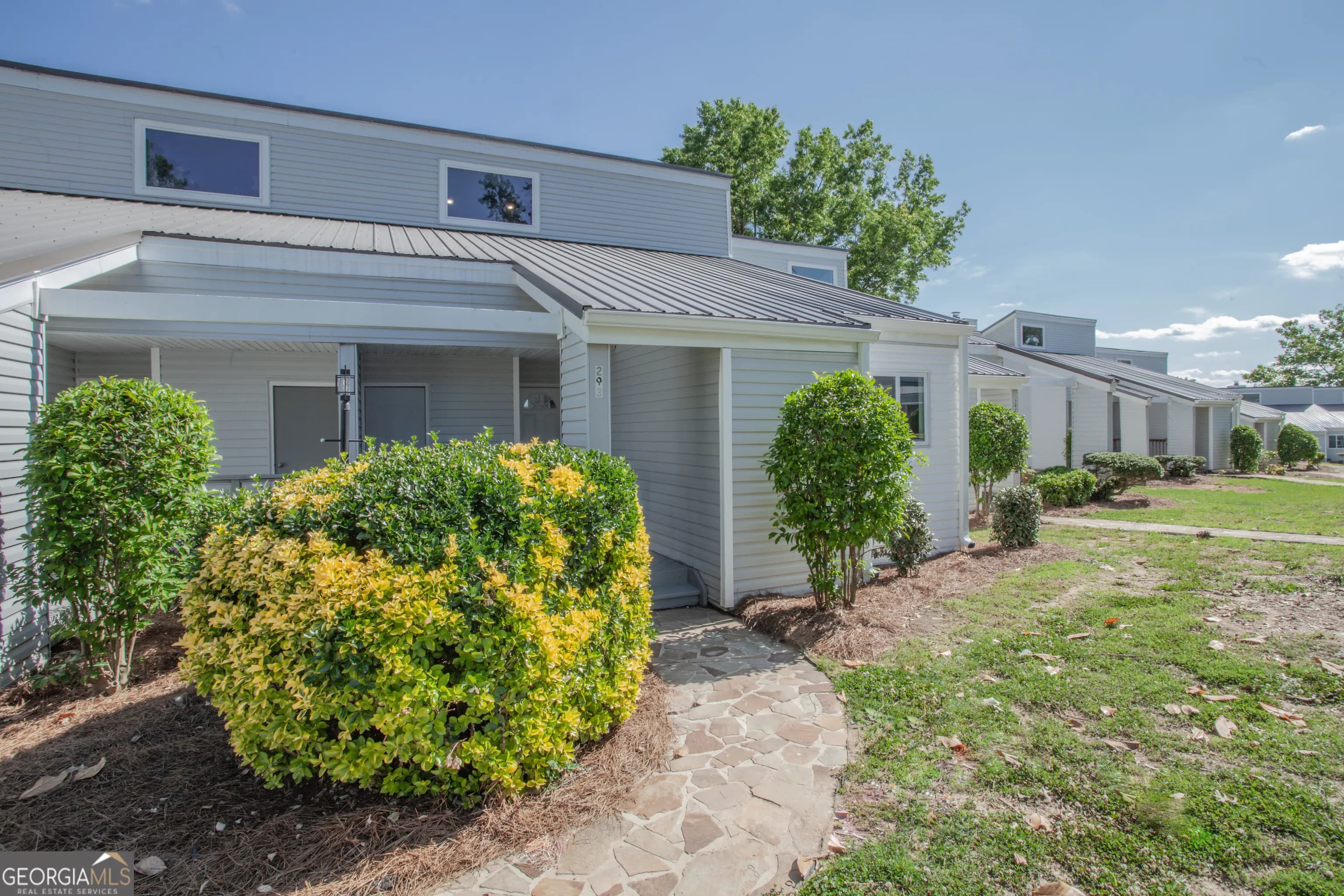 295 Clearview Ct — photo 13 of 49
