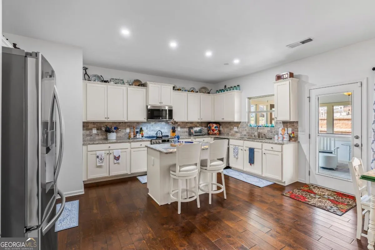 25 Shetland Ct — photo 15 of 87