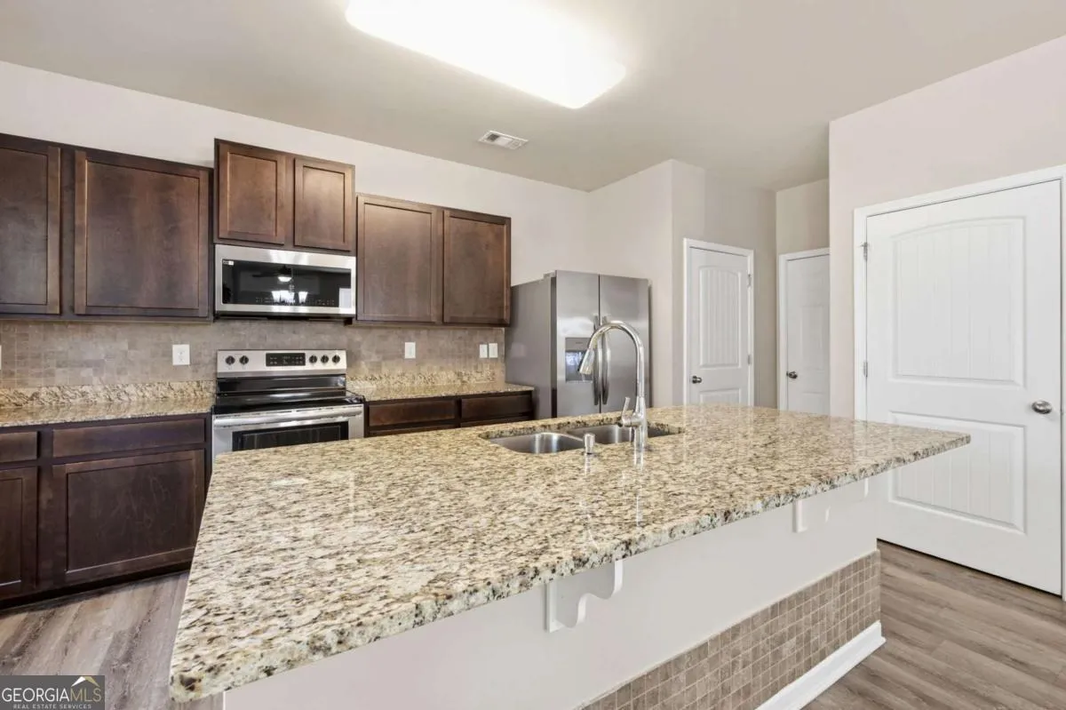 113 Hayes Park Dr — photo 14 of 38
