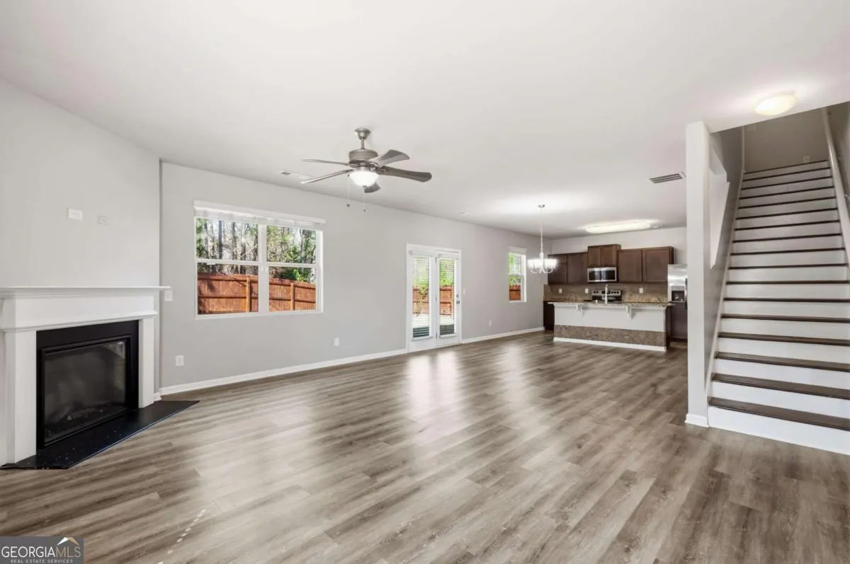 113 Hayes Park Dr — photo 3 of 38