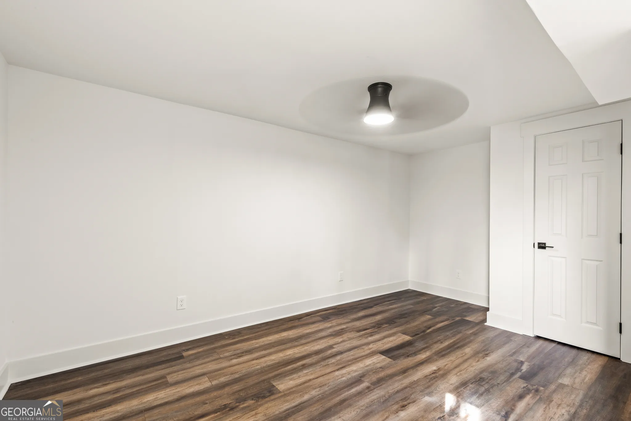 7448 Berea Rd — photo 34 of 44