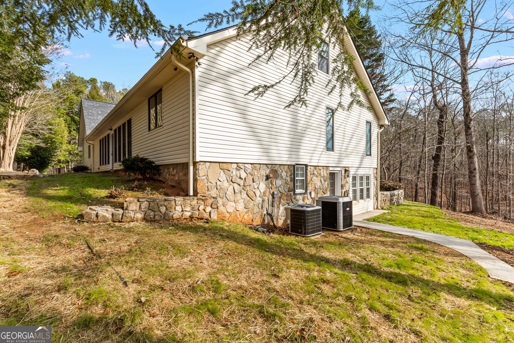7448 Berea Rd — photo 37 of 44