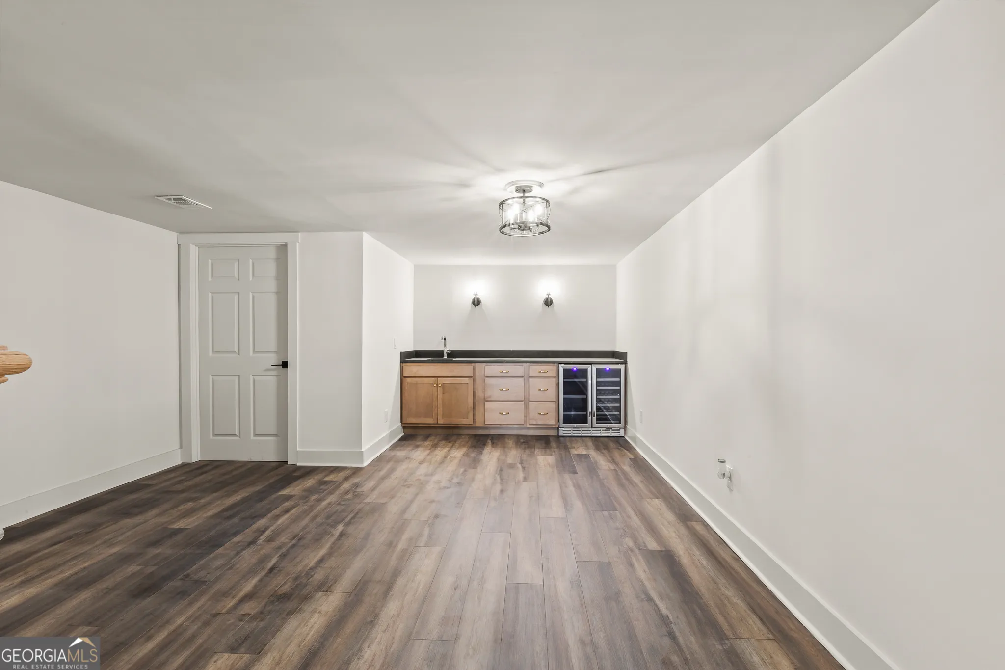 7448 Berea Rd — photo 30 of 44