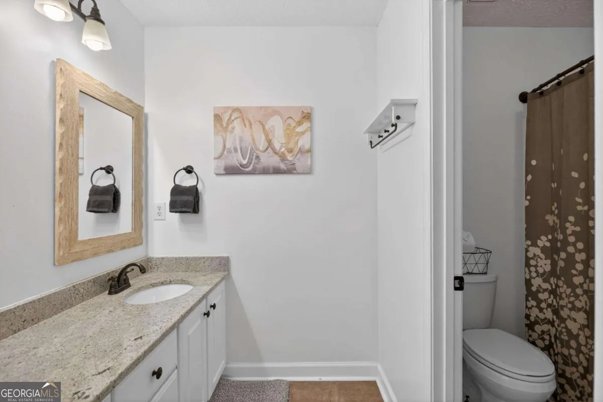 53 Crestview Dr — photo 17 of 47