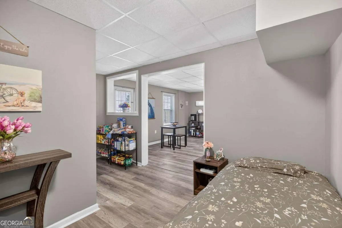 53 Crestview Dr — photo 25 of 47