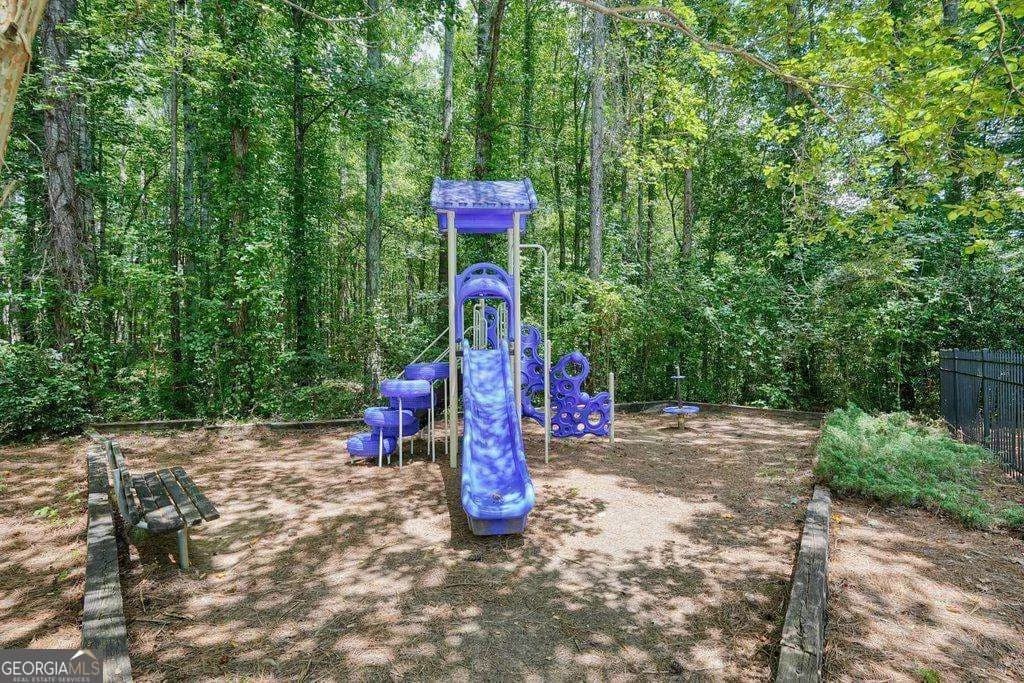 53 Crestview Dr — photo 41 of 47