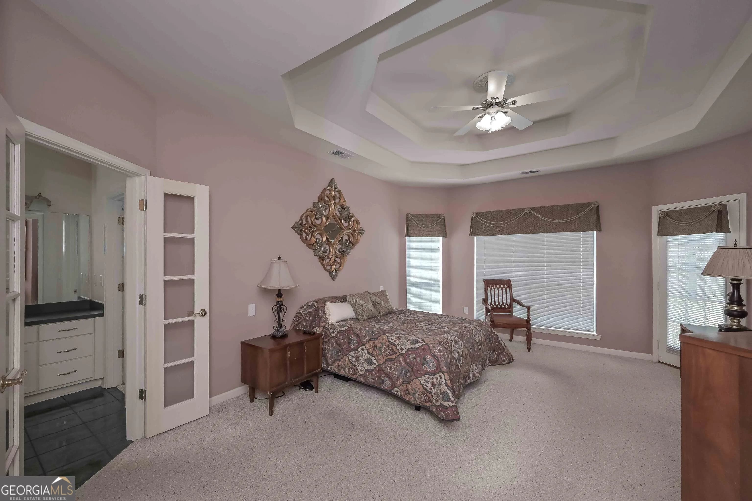 5805 W Chapel Hill Rd — photo 18 of 60