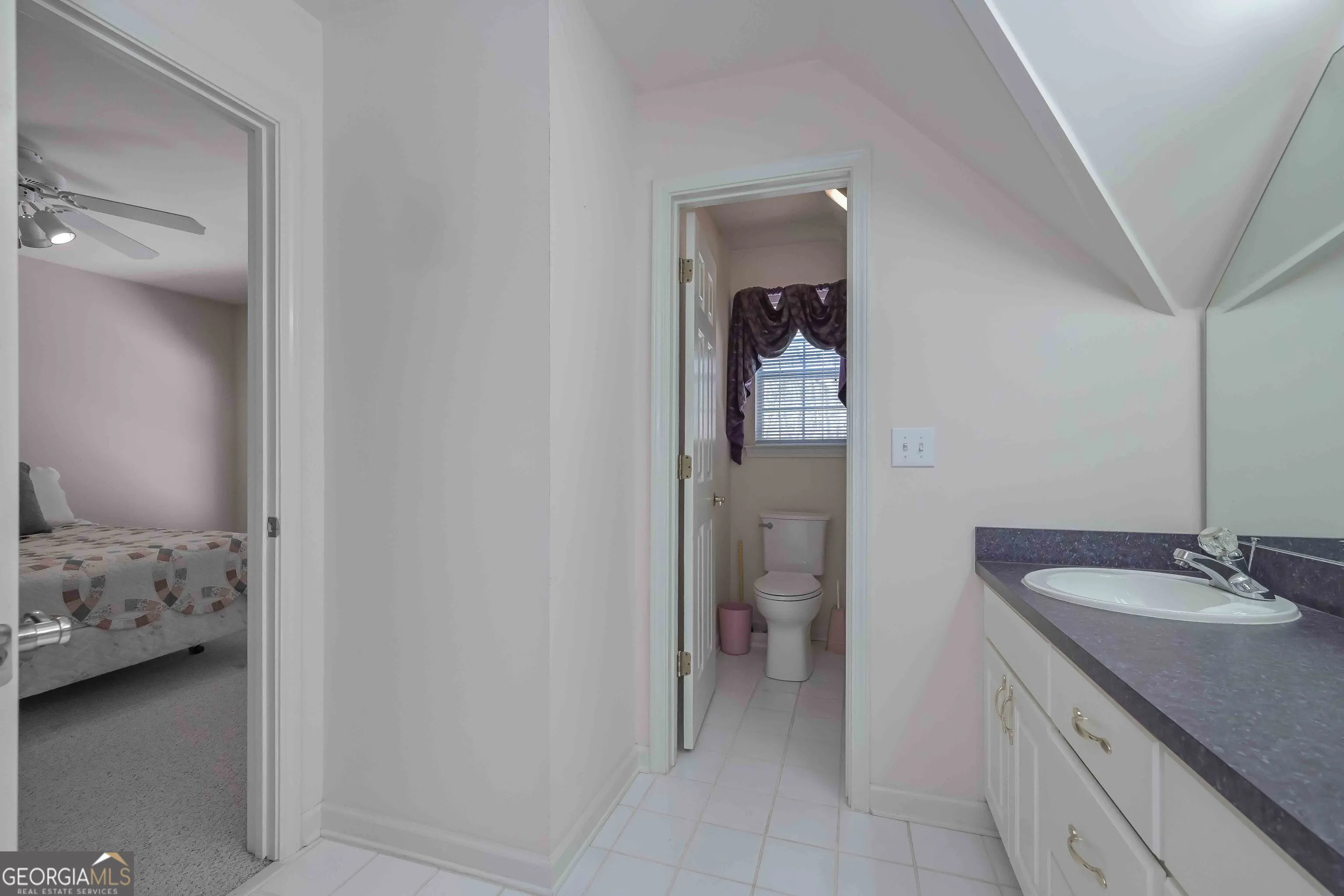 5805 W Chapel Hill Rd — photo 32 of 60